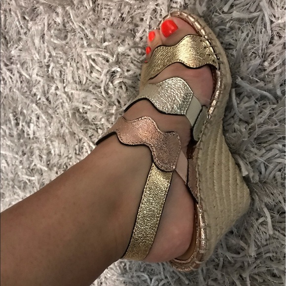 Marc Fisher - Picture 6 of 6